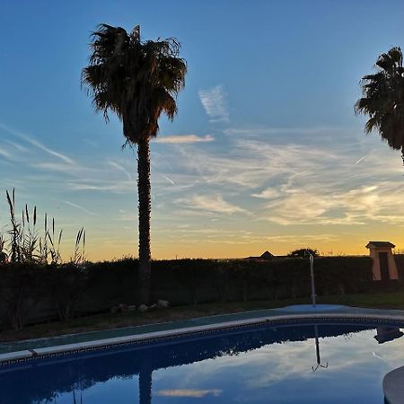 Espectacular Residencial En 1A Linea Con Piscina Apartment Benajarafe Exterior photo