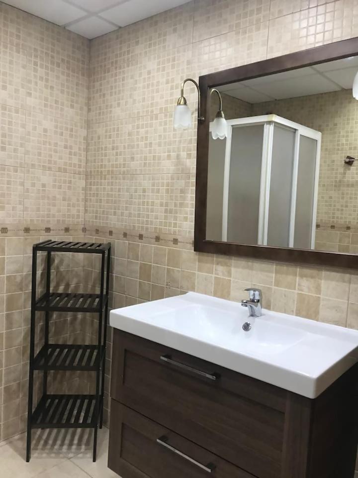 Espectacular Residencial En 1A Linea Con Piscina Apartment Benajarafe Exterior photo