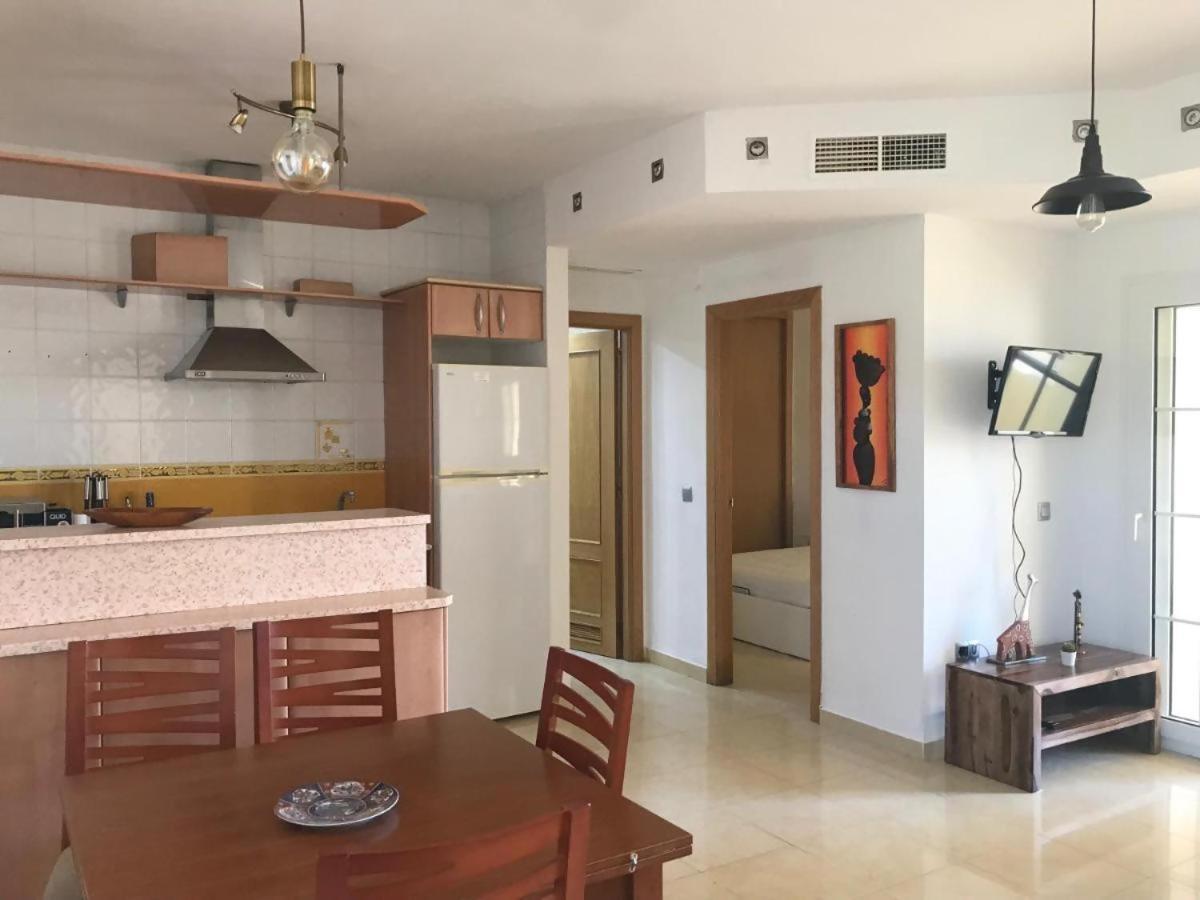 Espectacular Residencial En 1A Linea Con Piscina Apartment Benajarafe Exterior photo